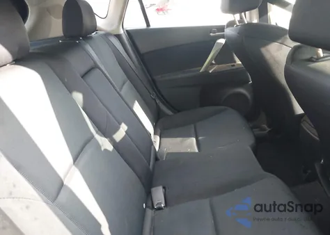 2011 Mazda Mazda3 S Sport из США, поврежденный, VIN JM1BL1K67B1468991